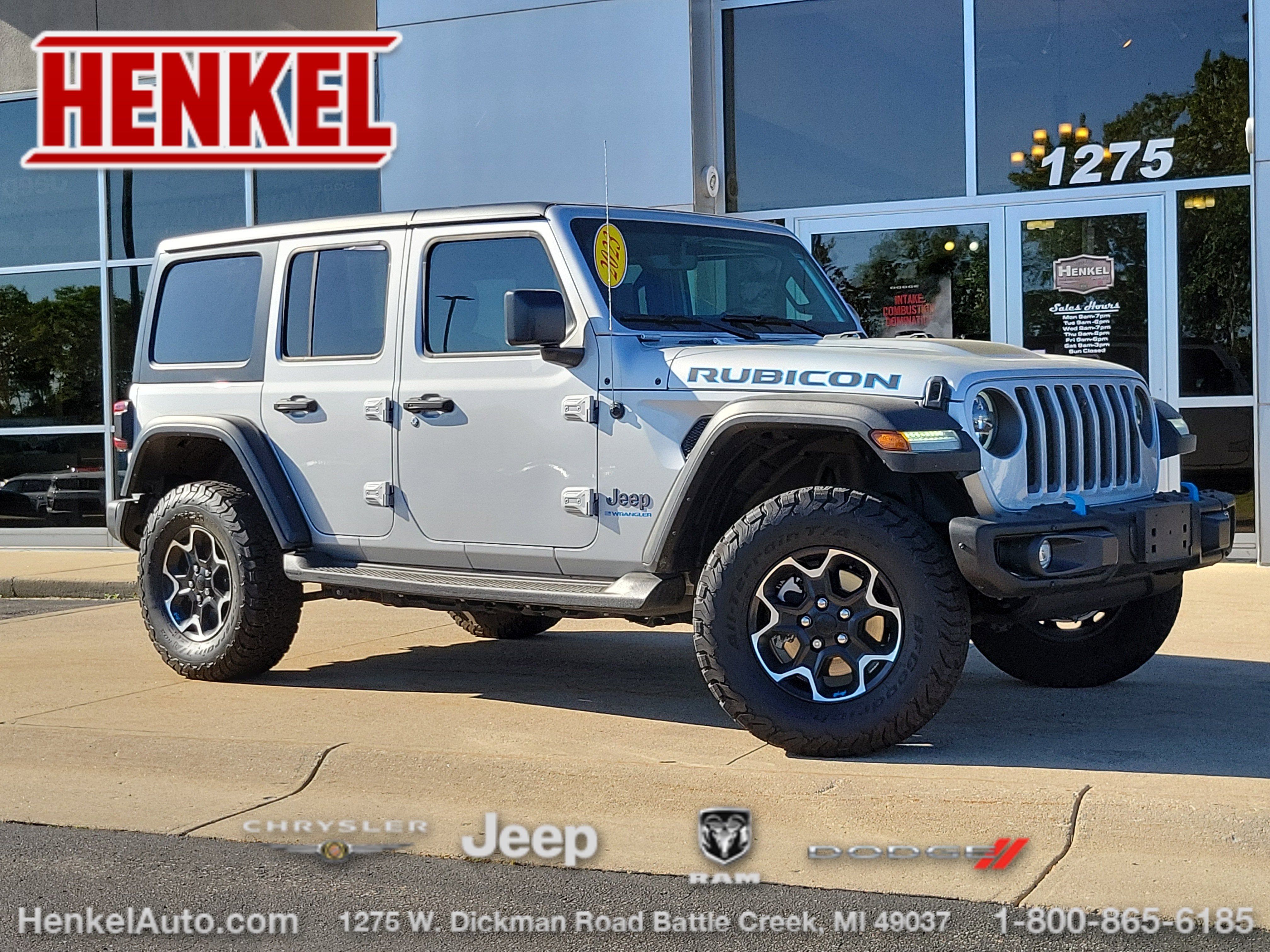 2023 Jeep Wrangler 4xe Rubicon 4x4 in Silver Zynith Clearcoat — front three-quarter view