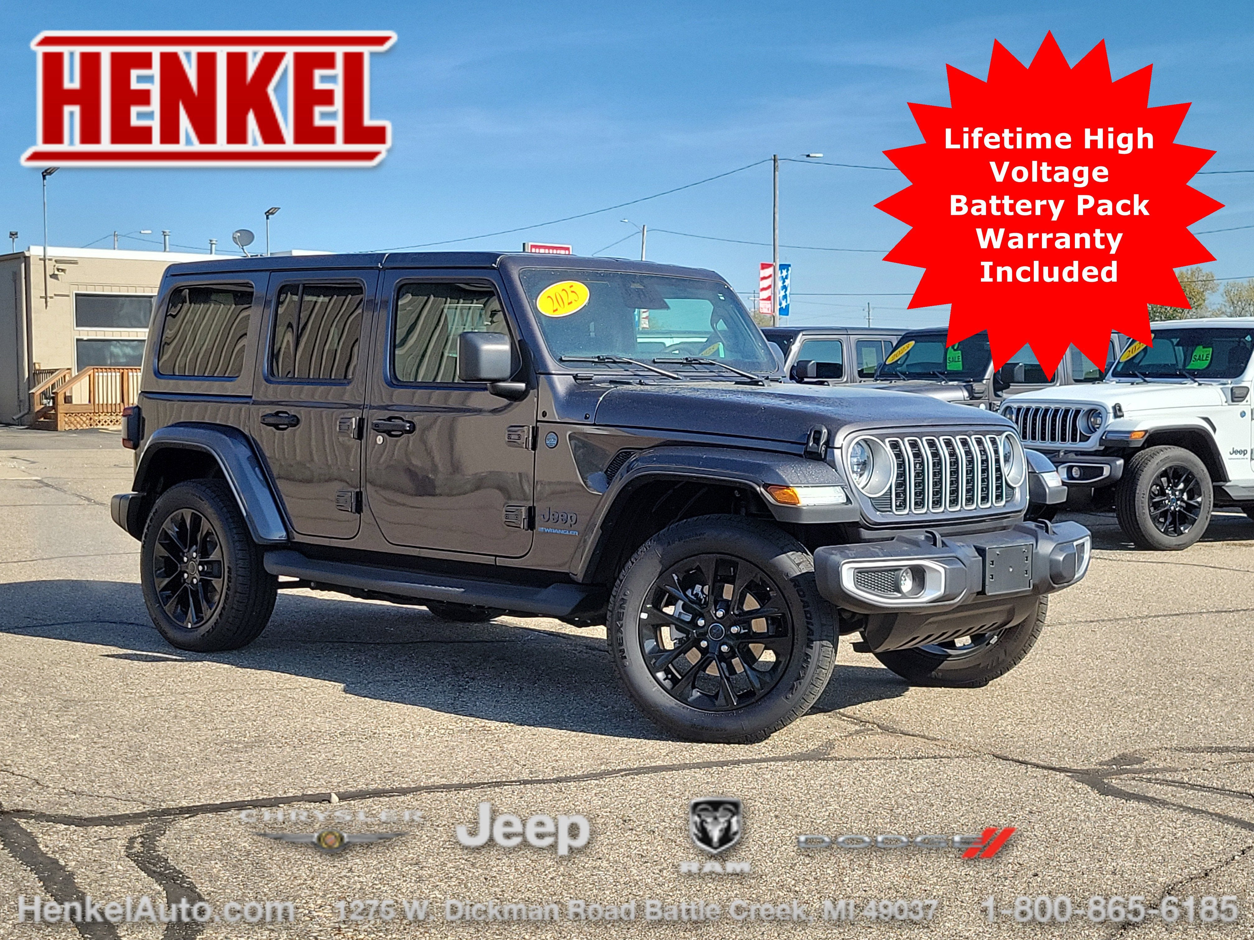 2025 Jeep Wrangler 4xe Sahara 4xe in Granite Crystal Metallic Clearcoat — front three-quarter view