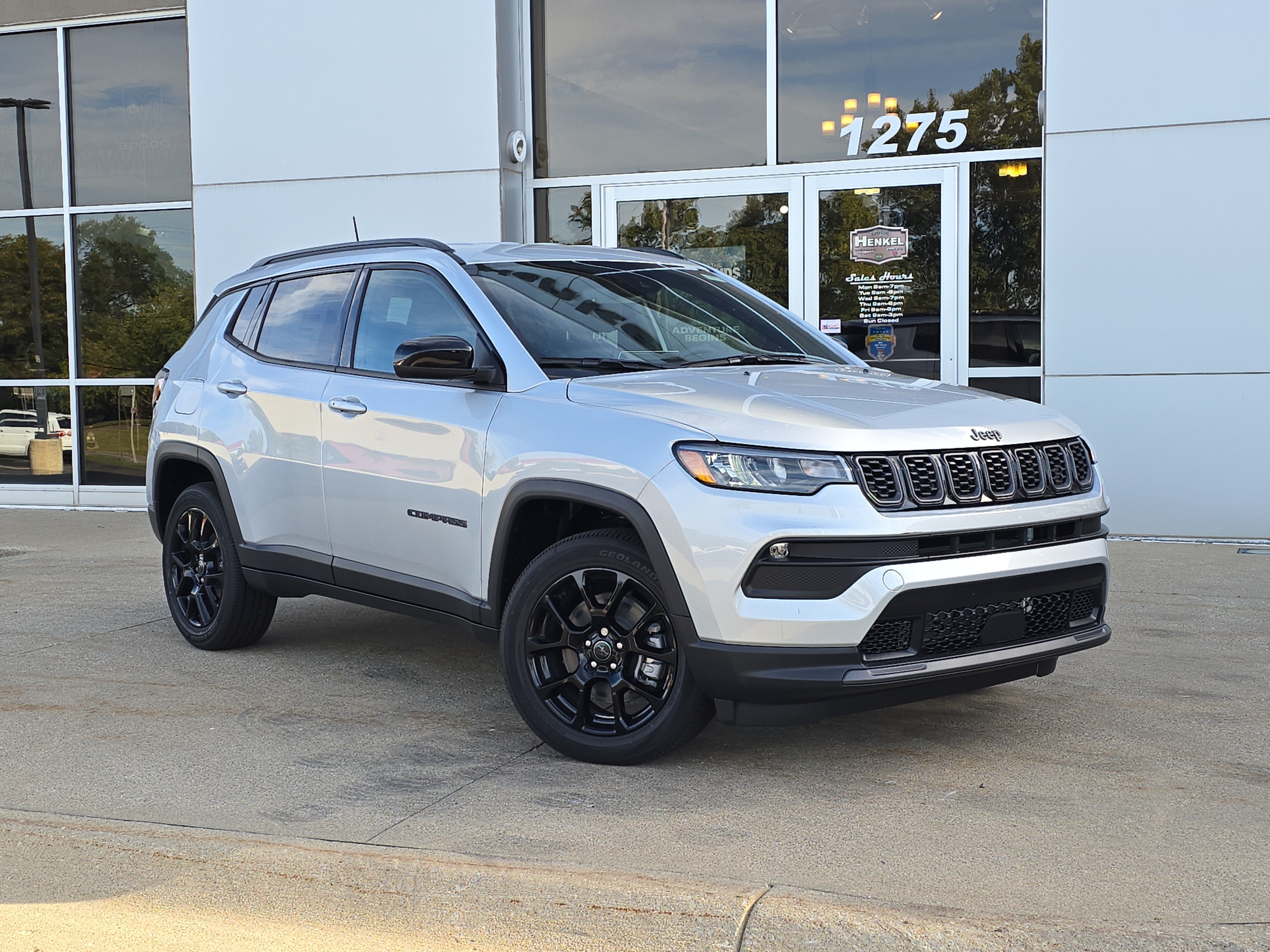 2026 Jeep Compass COMPASS LATITUDE ALTITUDE 4X4 in Silver Zynith Metallic Clearcoat — front three-quarter view